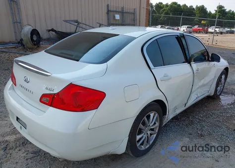 2008 Infiniti G35X z USA, uszkodzony, nr VIN JNKBV61F88M268524